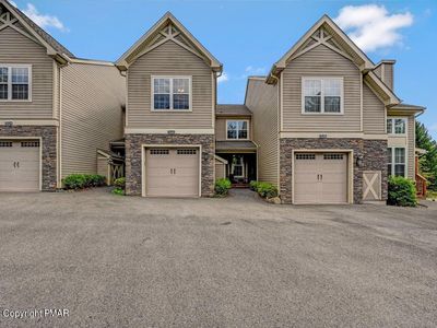1532 Assembly Lodge Ln, Pocono Pines, PA, 18350