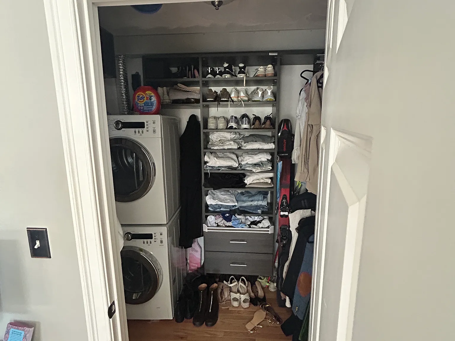 2 bed, 800 sqft, $3,600 — Photo 4