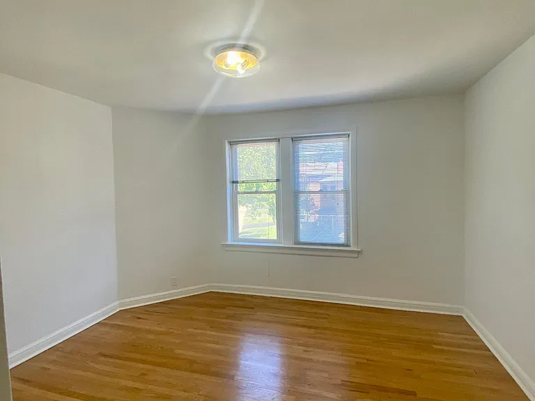 402 S Brentwood Blvd #33 — Photo 11