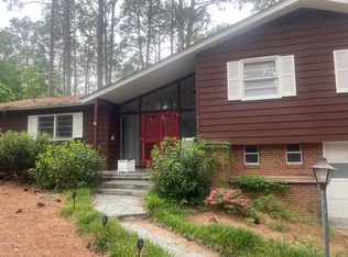 480 Crestview Rd, Southern Pines, NC 28387