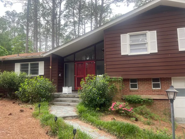 480 Crestview Rd, Southern Pines, NC 28387
