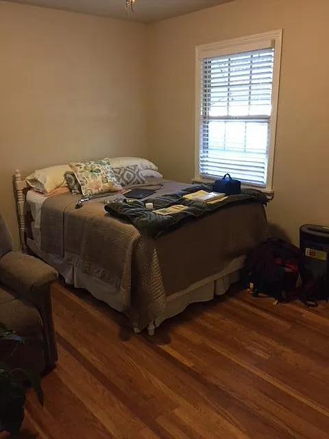 2 bed, 1100 sqft, $2,450 — Photo 3