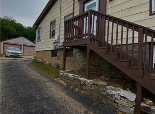 33 4th St, Ansonia, CT 06401