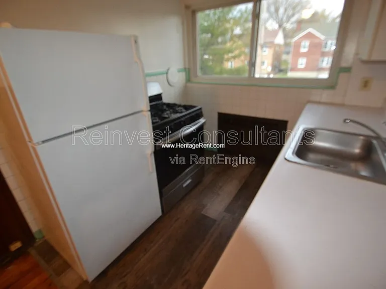 7244 Reading Rd #4 — Photo 6