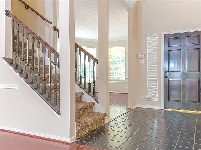 15411 Seminole Canyon Dr — Photo 5
