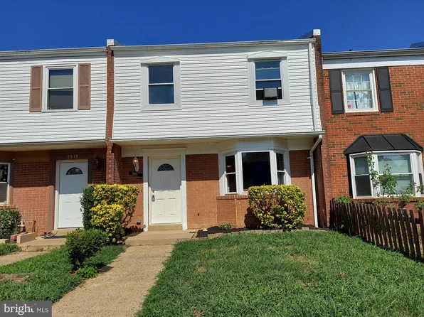 7921 Meadow Ct, Manassas, VA 20109