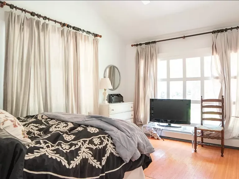 232 Norfolk Dr — Photo 26