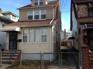 11717 195th St, Saint Albans, NY 11412