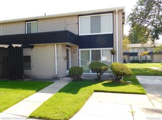 8703 Kennedy Cir UNIT 1, Warren, MI 48093