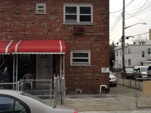 1425 Beach Ave, Bronx, NY 10460