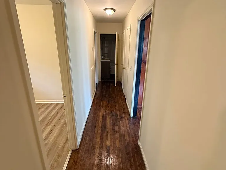 500 4th St NE — Photo 9