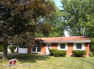 1327 Birchview Dr, Vermilion, OH 44089