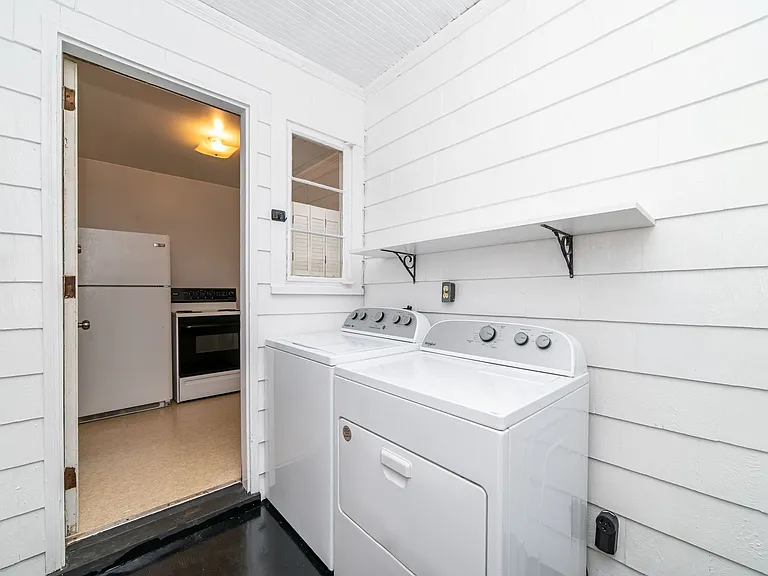 3117 Sterling Point Dr — Photo 17