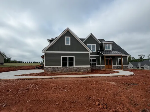 88 Conner Ln, Williamson, GA 30292