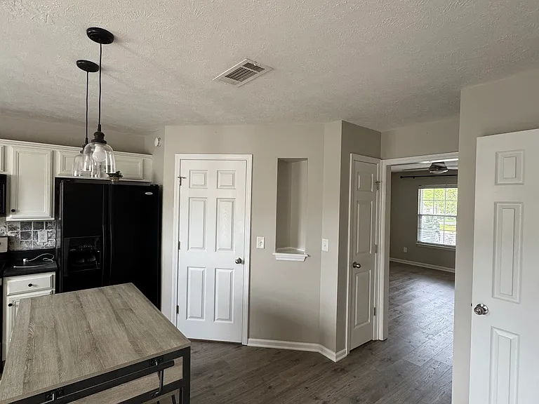 1733 Red Jacket Dr — Photo 5