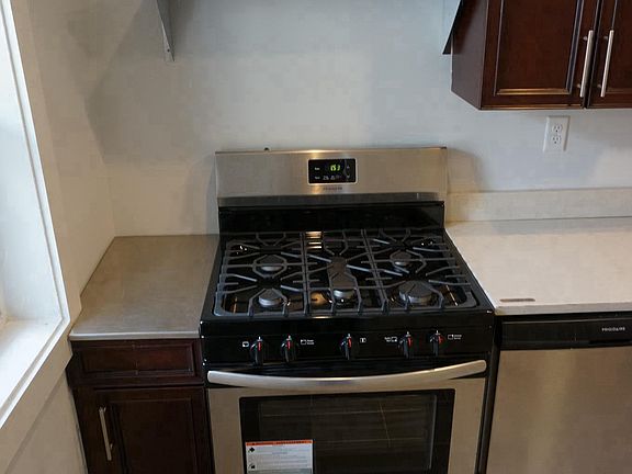 Kitchen 03