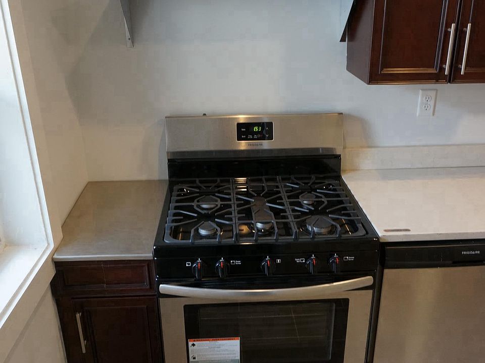 Kitchen 03