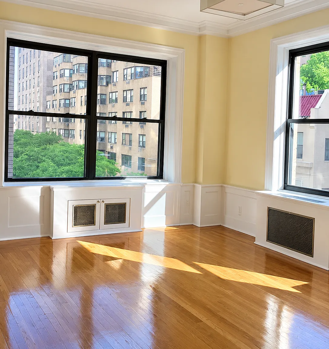1100 Madison Avenue — Photo 3