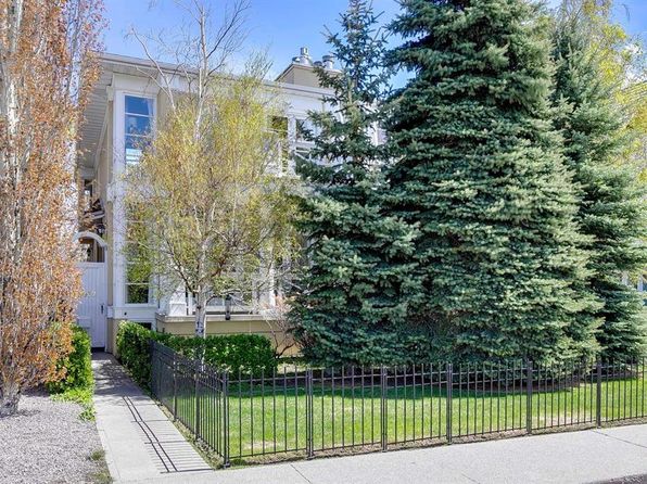 4012 W 1a St SW, Calgary, AB T2S 1R7