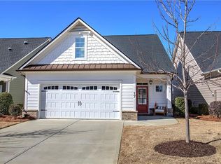 17 Encore Ln, Cartersville, GA 30120