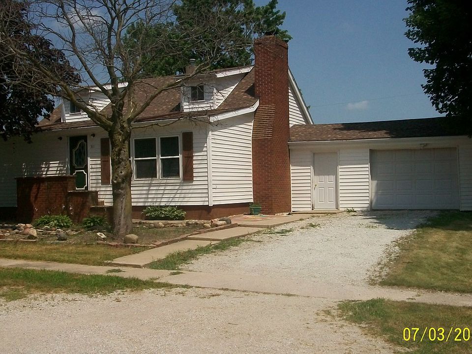 1st image of 311 Station St