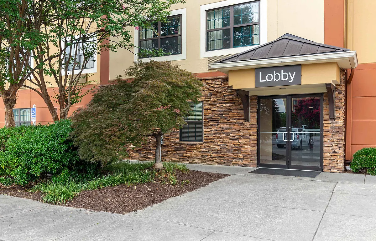 Exterior - Atlanta - Duluth