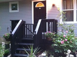 5129 Pine Tree Ln, Pocono Summit, PA 18346