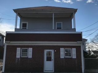 83 Chaplin St APT 1L, Pawtucket, RI 02861