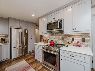 2715 Goldmor Cir, Birmingham, AL, 35244