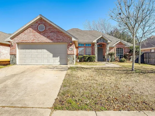 928 Rolling Meadows Dr, Burleson, TX 76028