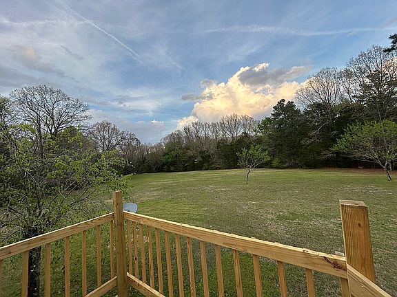 5th image of 1125 Clifft Rd