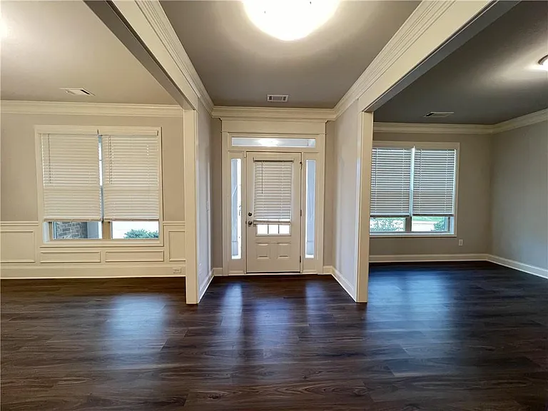 4675 Silver Oak Dr — Photo 7