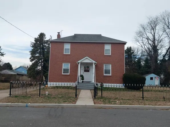 79 Randall Ave, Woodlyn, PA 19094