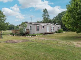 16468 W Howard City Edmore Rd, Howard City, MI 49329