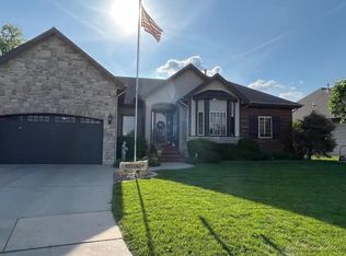 2153 N Stonegate Cir, Andover, KS 67002
