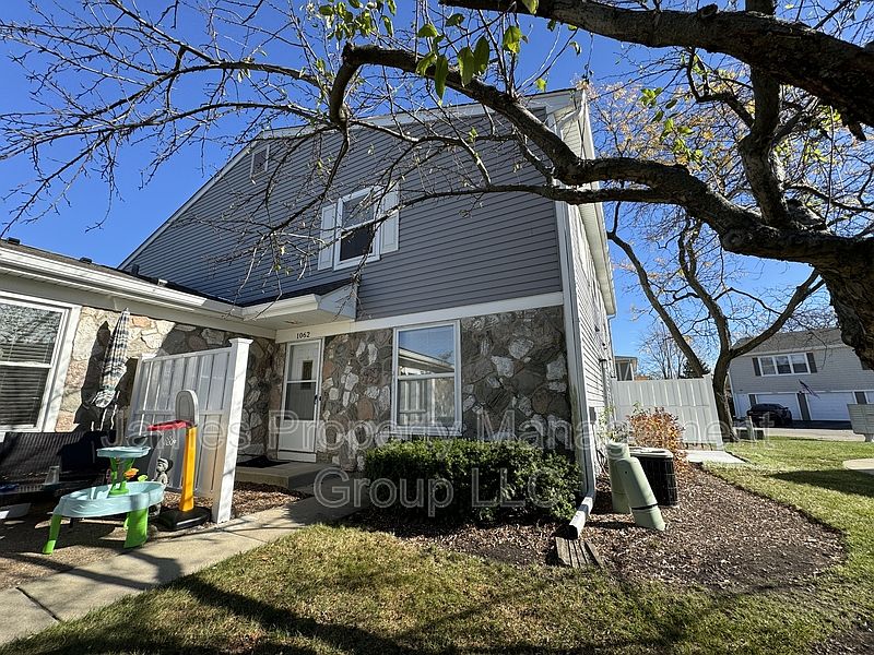 1st image of 1062 Hampton Hbr #9302