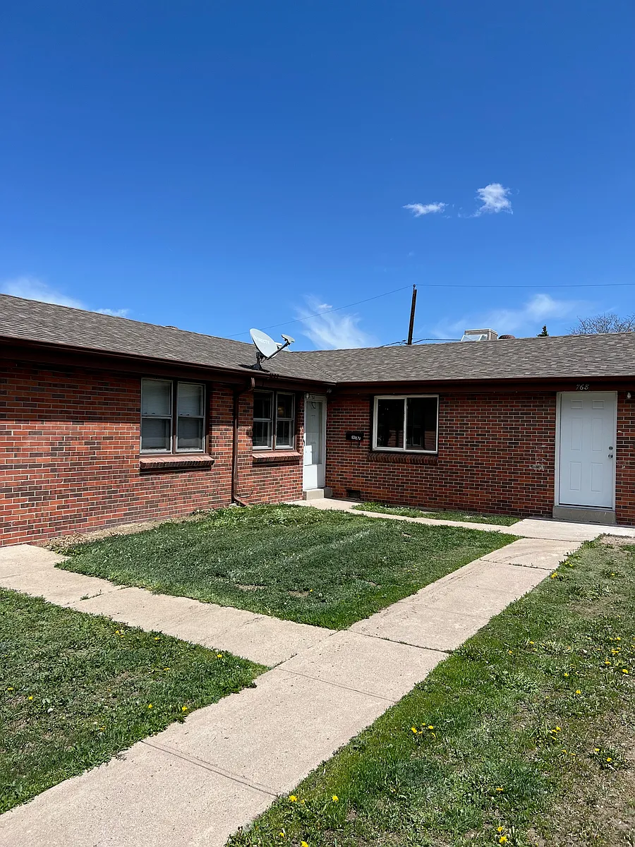 Building Photo - 764 S Wolff St