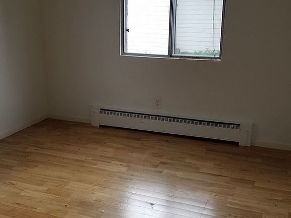 3rd image of 3627 Nicollet Ave APT 208