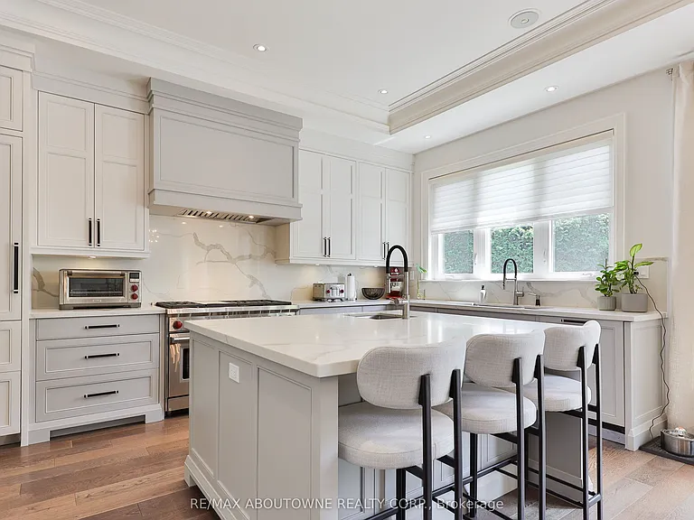 408 Saville Cres — Photo 13