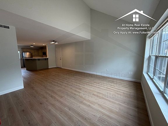 5th image of 1011 Greystone Ct