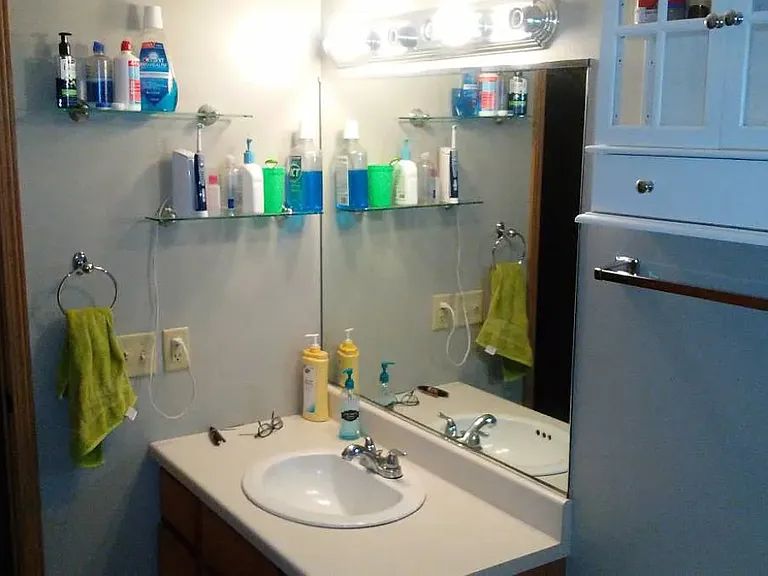 7430 S Louise Ave #301 — Photo 9