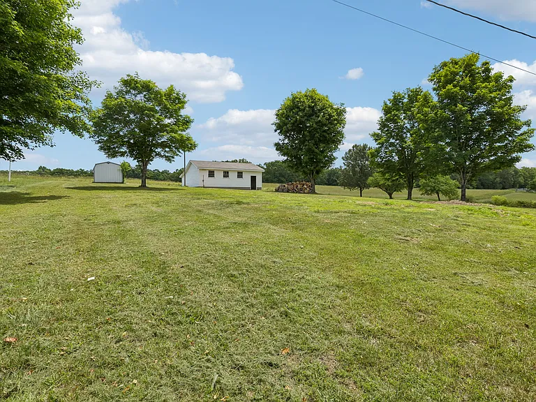 1305 Highway 48 S — Photo 67