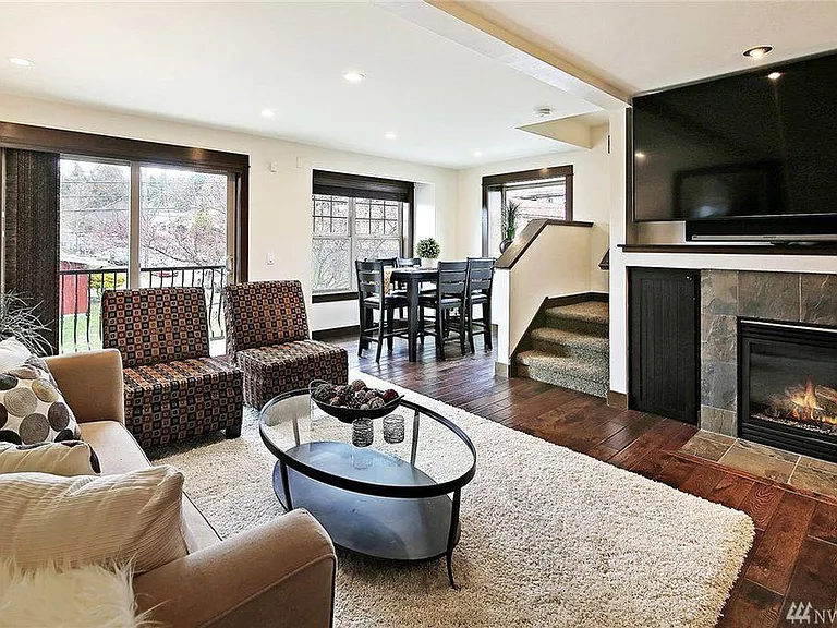 4501 SW Director St — Photo 7