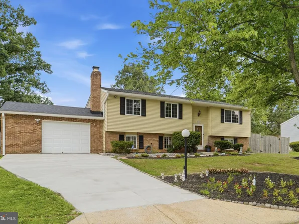 311 Bogota Dr, Fort Washington, MD 20744