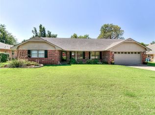 2013 Bella Vista Dr, Edmond, OK 73013