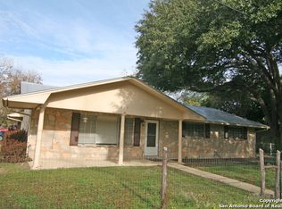 415 Houston St, Castroville, TX 78009