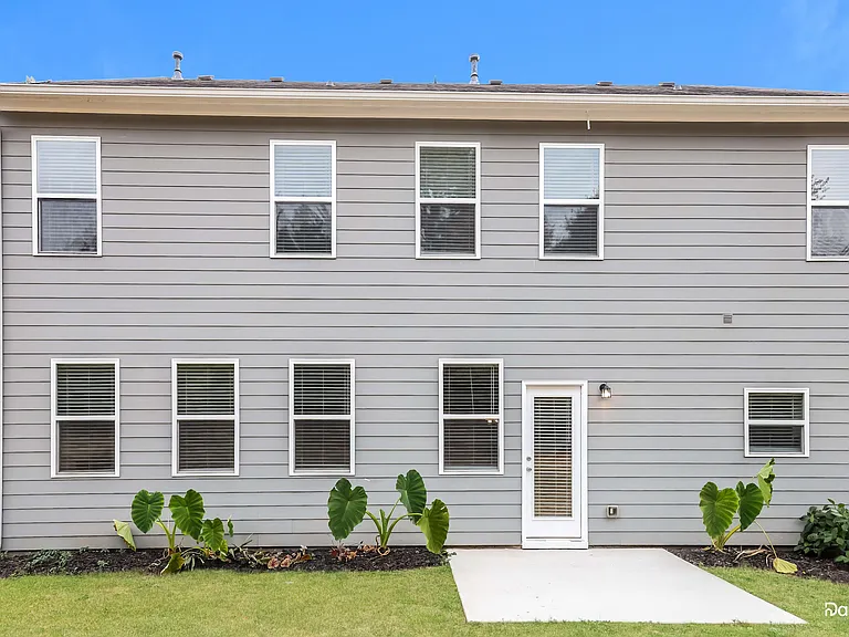 320 Fern Ct — Photo 15