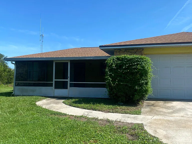 5705 Nova Rd — Photo 2
