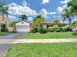 14620 Highland Springs Ct, Davie, FL 33325