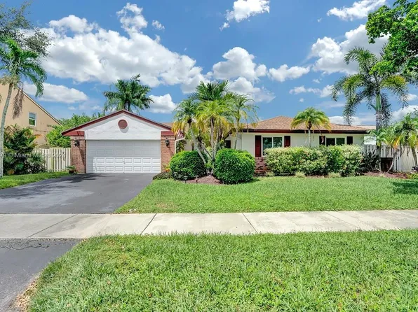 14620 Highland Springs Ct, Davie, FL 33325